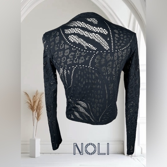 Noli | Dark Navy Cut-Out Mesh Long Sleeve Top - Picture 2 of 5